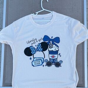 Disney Cruise Cream T-Shirt!